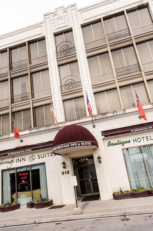 Peterborough Inn & Suites Hotel Dış mekan fotoğraf